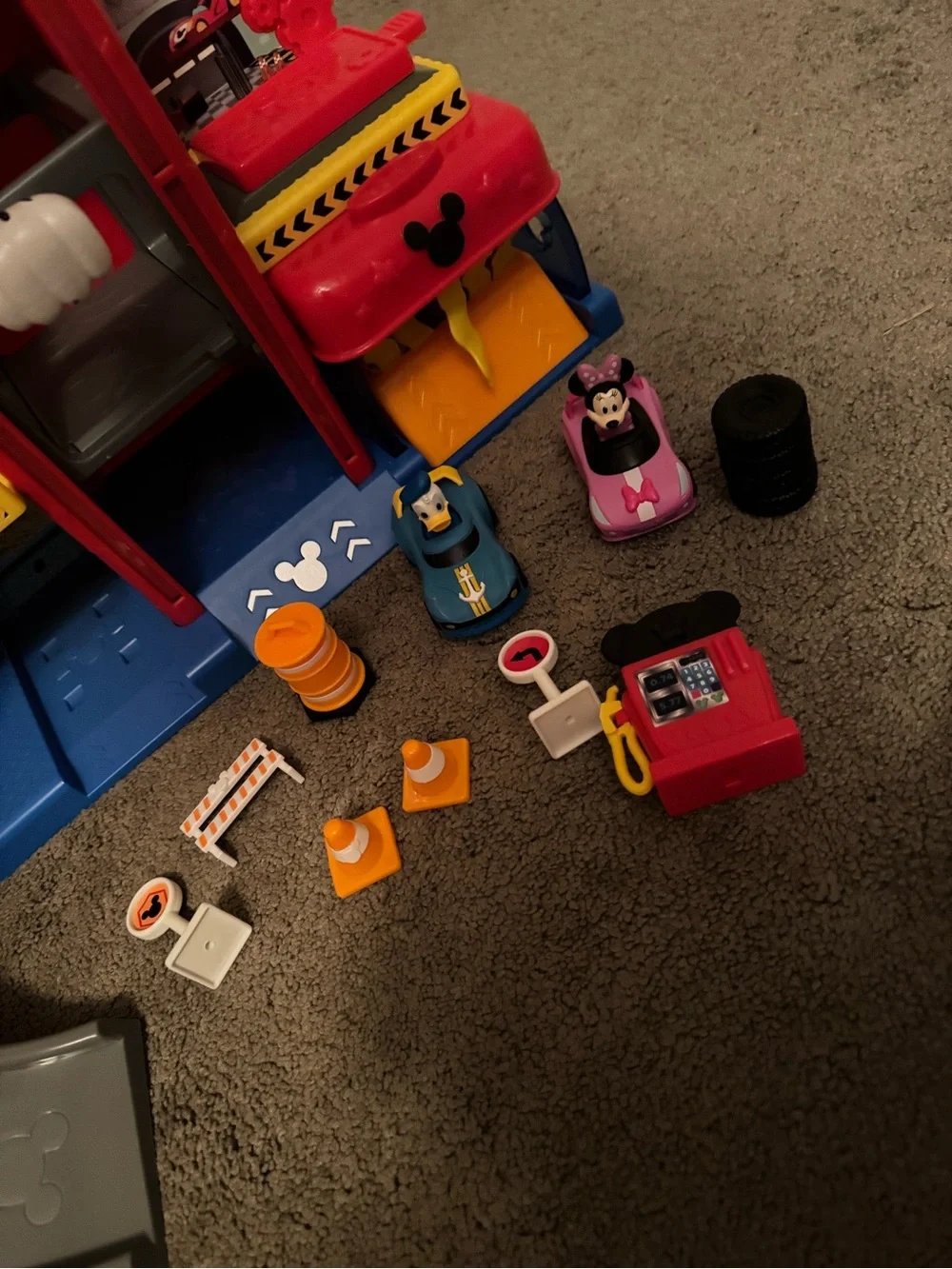Disney Mickey's Garage Playset - Red, Yellow, Blue
